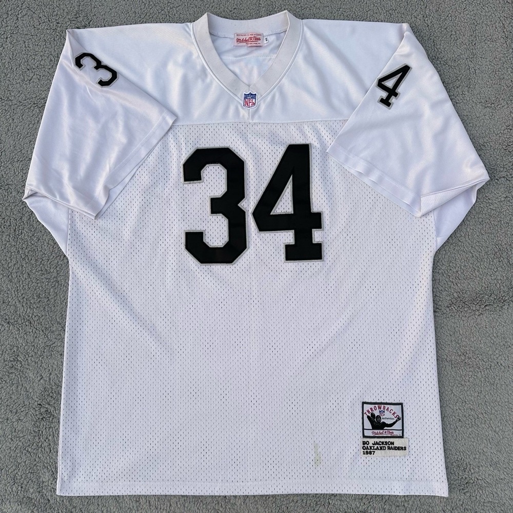 Mitchell & Ness Throwbacks 1987 Size 60 Bo Jackson #34 Raiders Football Jersey